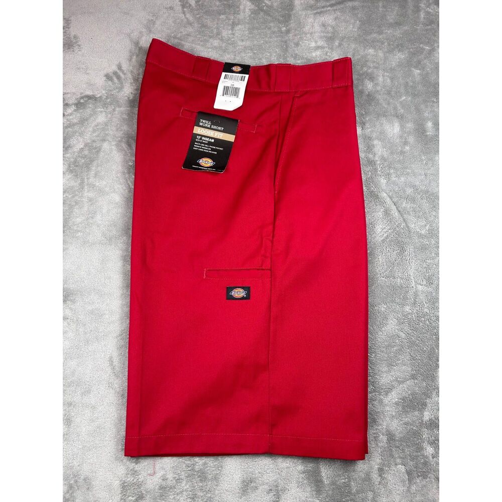 Dickies Men’s 38 Red 42283 Loose Fit 13” Multi Pocket Twill Work Shorts NWT